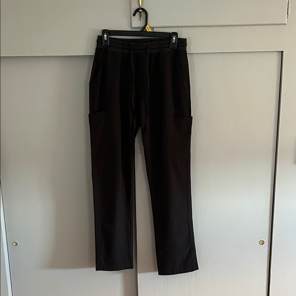Scrub pants